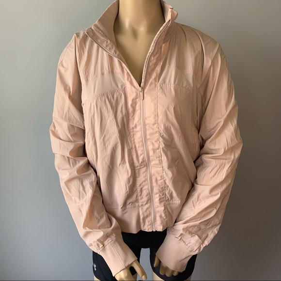 NWT LULULEMON PASTEL PINK SERVE IT ATHLETIC JACKET - Picture 2 of 10